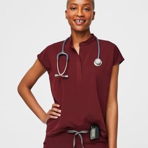 FIGS Rafaela oversized scrub top XS